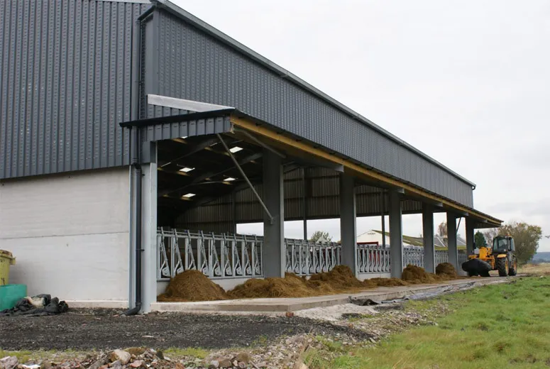 industrial building contractors