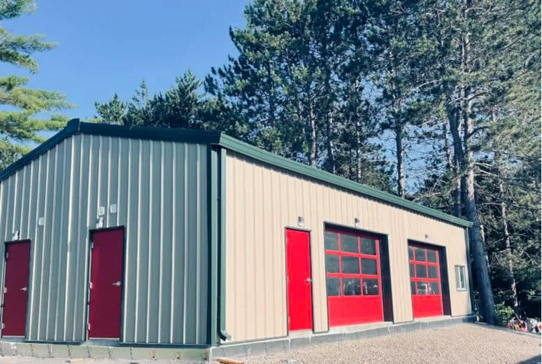 Gambrel Metal Roofing Solutions for Durable and Stylish Building Designs