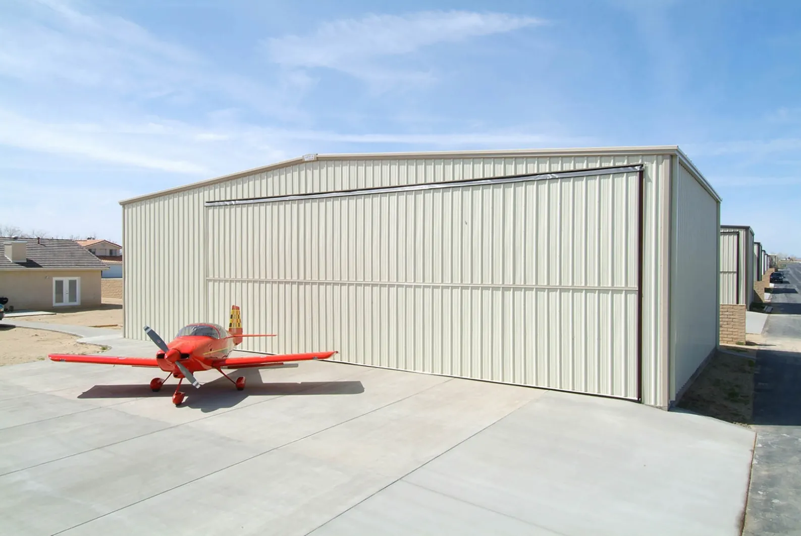 Cost Analysis of Steel Structure Building Designs and Construction Techniques