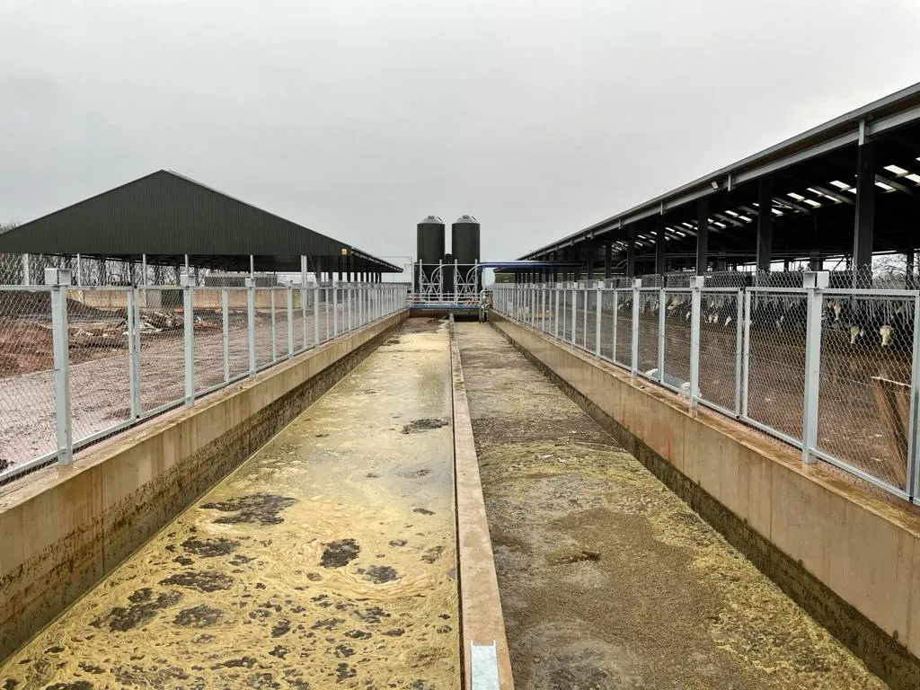 metal structure building