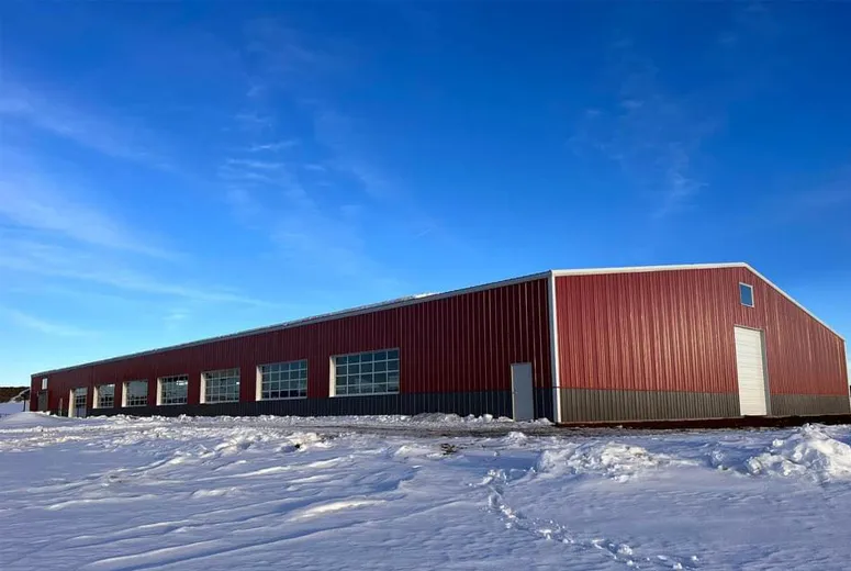 metal lean to barn