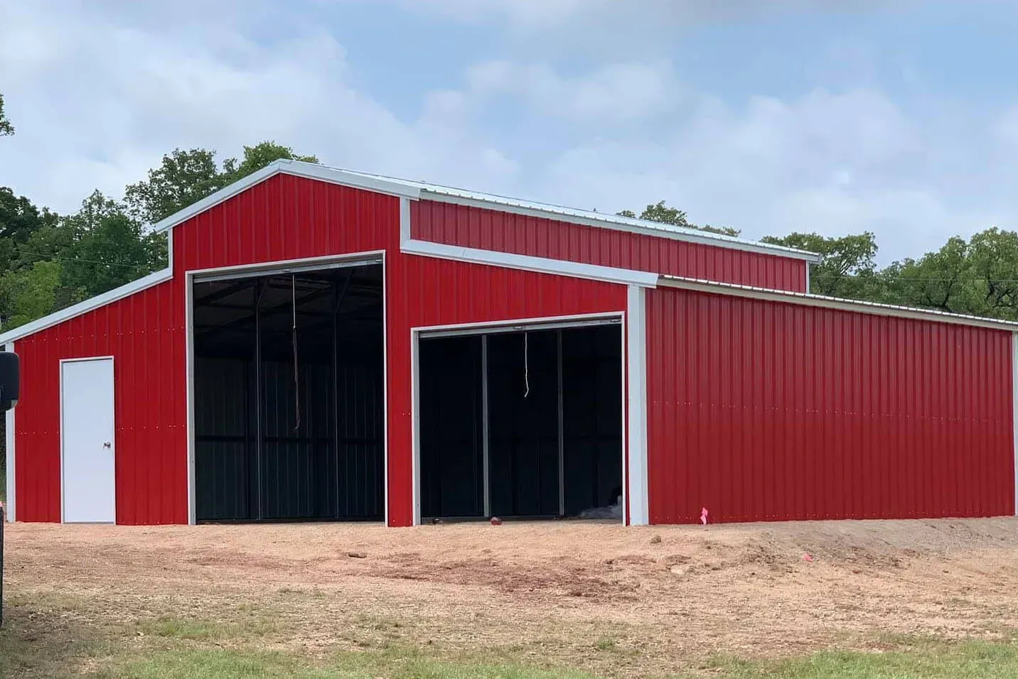commercial metal building manufacturers