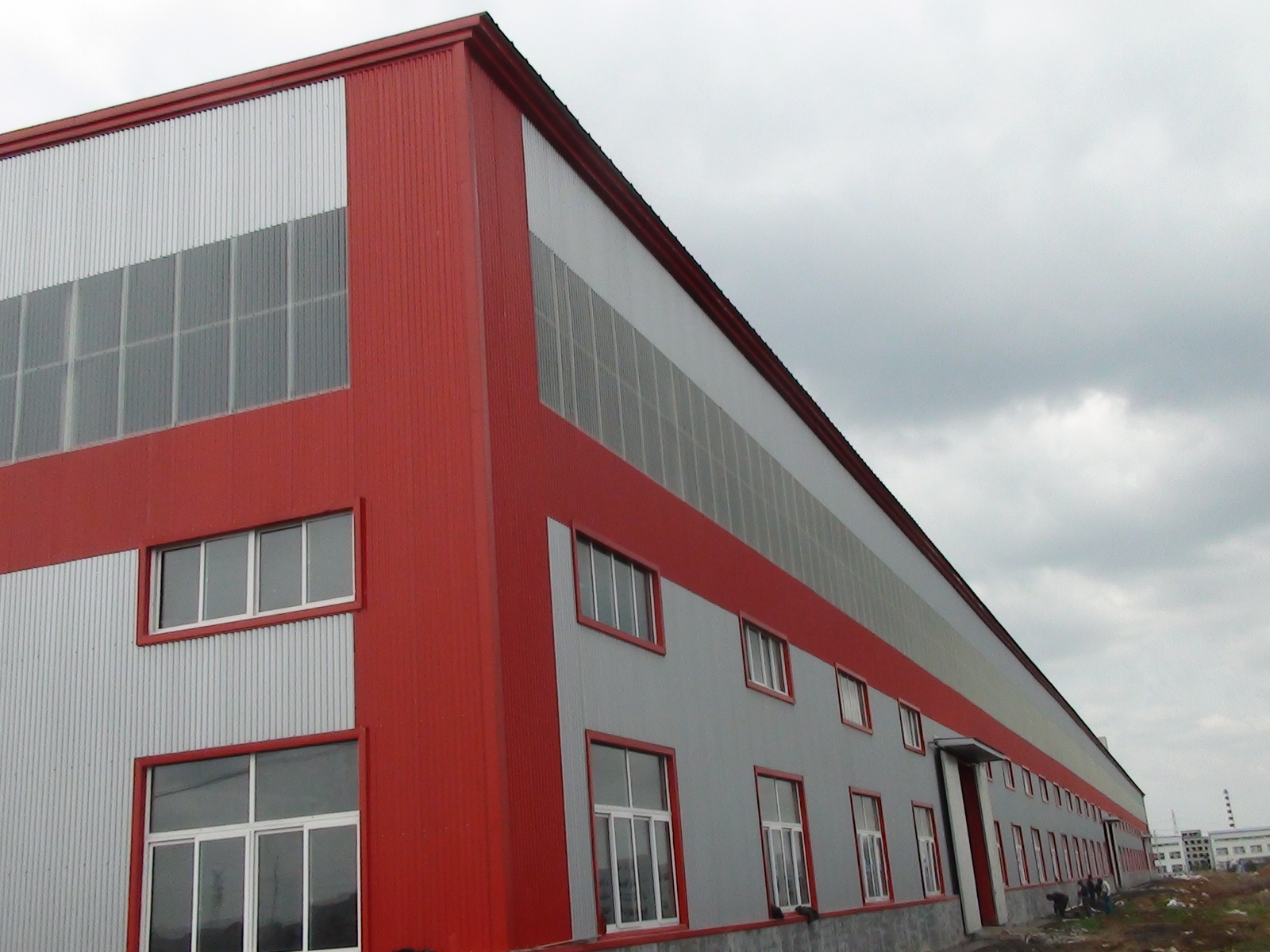 The new “adventure” of the Minnesota couple: turning a freight container into a custom studio