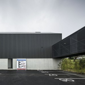 Factory making China Class One Qualified Pre-Engineered H Beam Steel Structure Warehouse