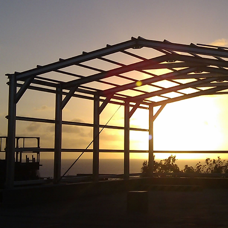 What should be paid attention to when the steel structure is reinforced?