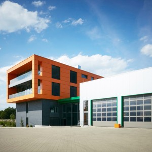 Newly Arrival Low Cost Light Steel Structure Building Pre Fabricated Warehouse Car Workshop Design