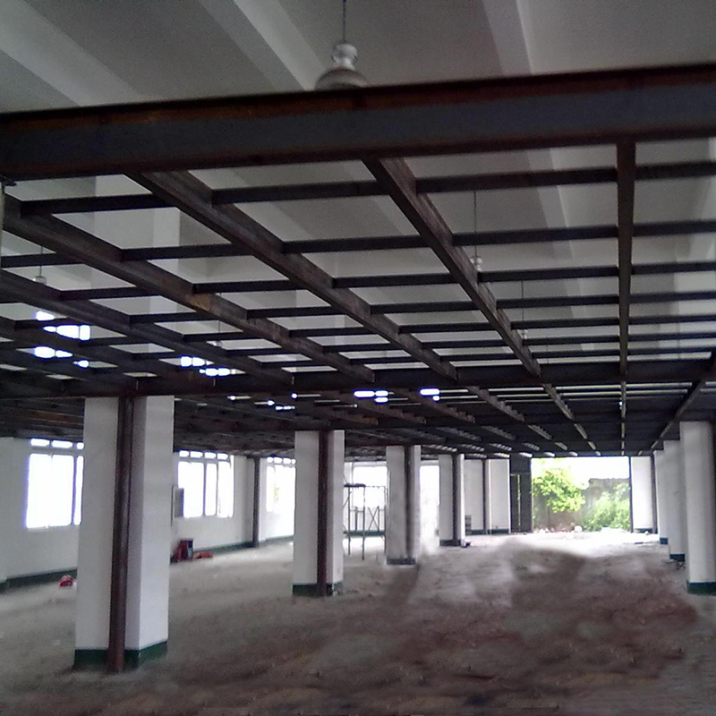 Treatment of steel structure floor surface