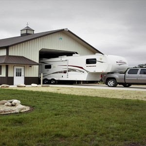 China Mini Cheap Metal Prefabricated Small Sound Proof Steel Structure Building Garage